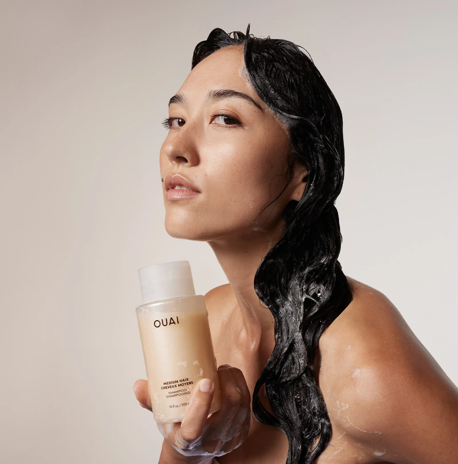 Medium Hair Shampoo - Image 4